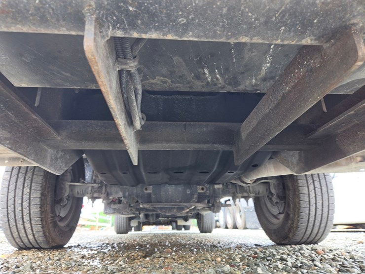 2019-ford-f350-xlt-image-43
