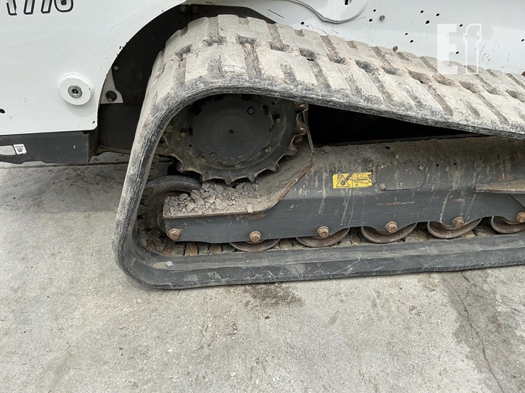 2023-bobcat-t770-image-10