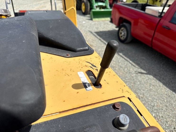 deere-550h-image-47
