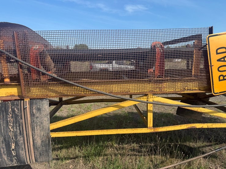 #1321-•-32"x70'-land-conveyer-image-40