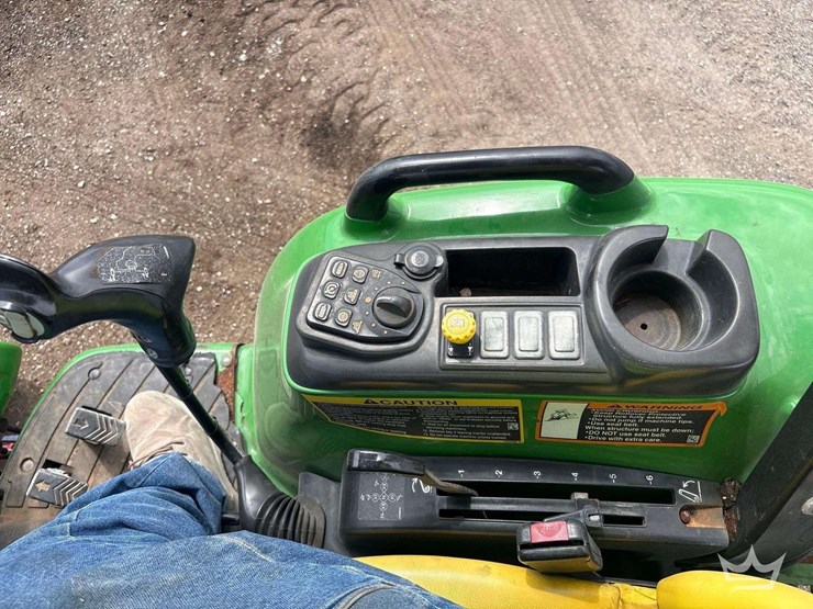 2018-john-deere-3039r-image-7