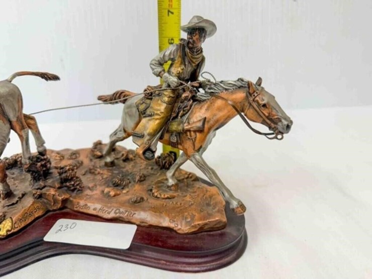 legends-sculpture-image-2