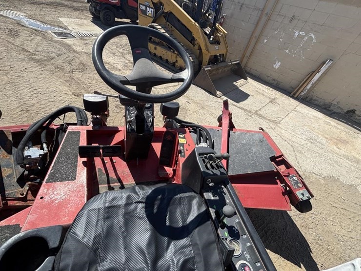 2009-toro-groundsmaster-4100d-image-15