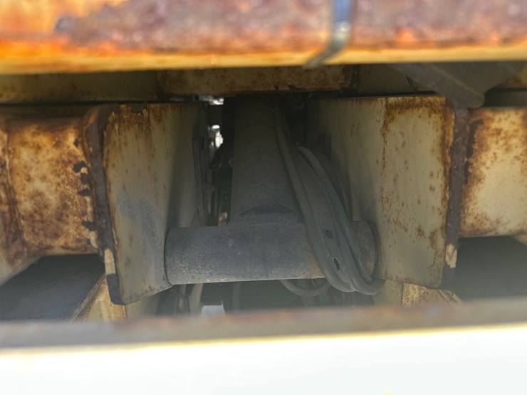 jlg-1930es-image-21