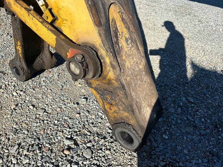 2000-deere-200-lc-image-18
