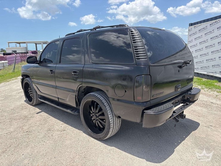2003-gmc-yukon-denali-image-4