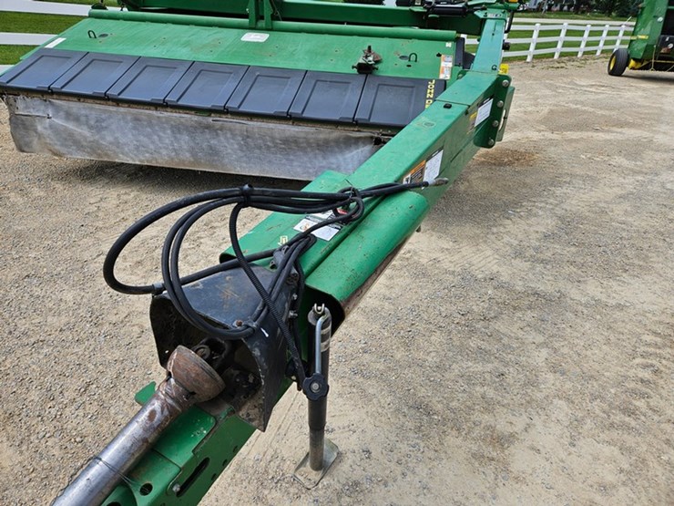 john-deere-935-image-11