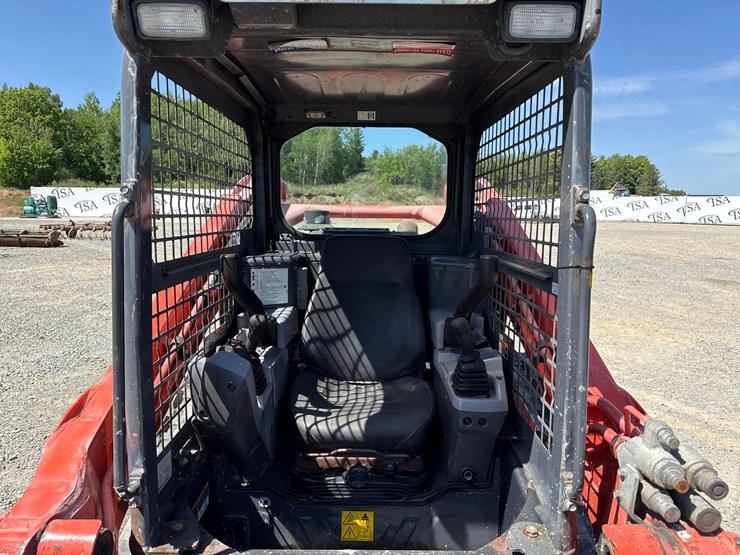 kubota-svl95-2s-image-38