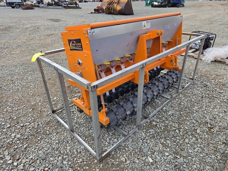 #6163-•-approx.-72"-unused-arteer-nsd-72w-skid-steer/3-point-seed-drill-attachment-image-2