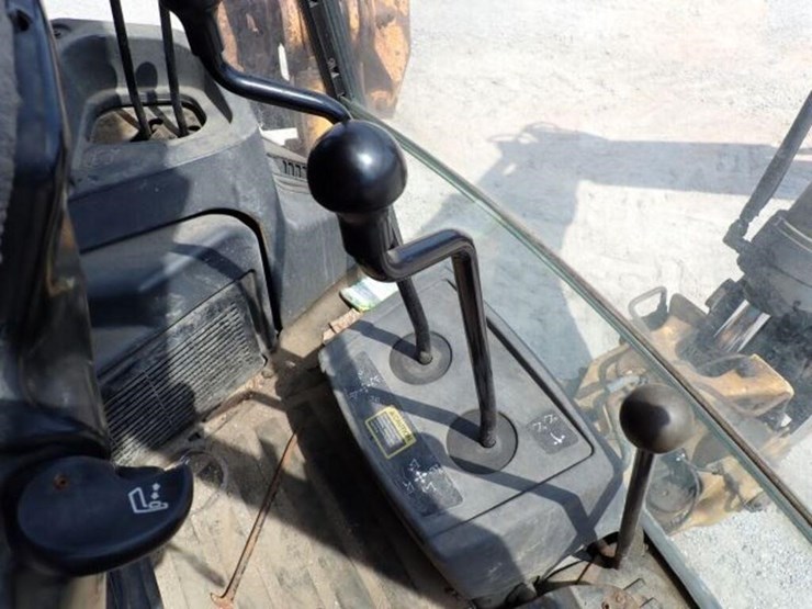2009-deere-310sj-image-27