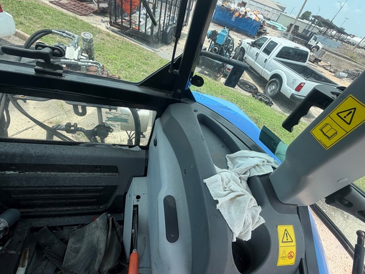 #27-•-2019-new-holland-tractor-image-40