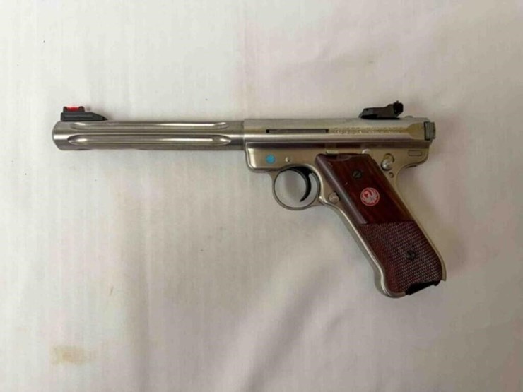 sturm-ruger-pistol-image-9