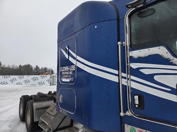 2007-kenworth-t800-image-16