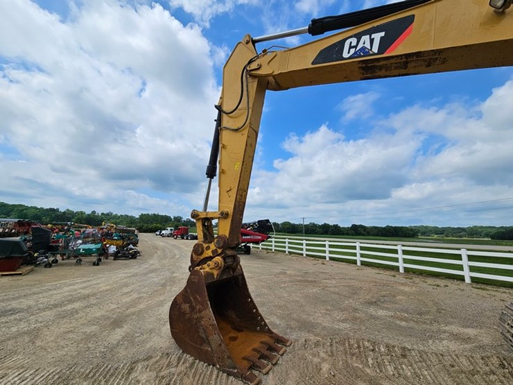 caterpillar-328d-lcr-image-13