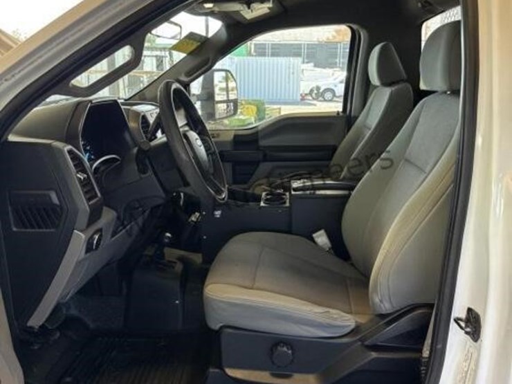 2019-ford-f450-image-24