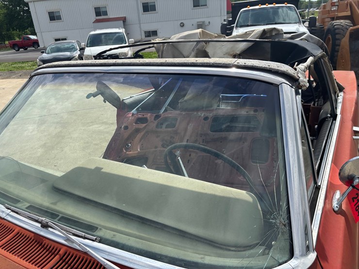 1966-ford-500-image-30