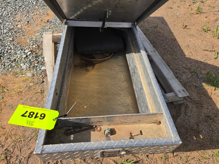 #6187-•-truck-tool-box-image-6