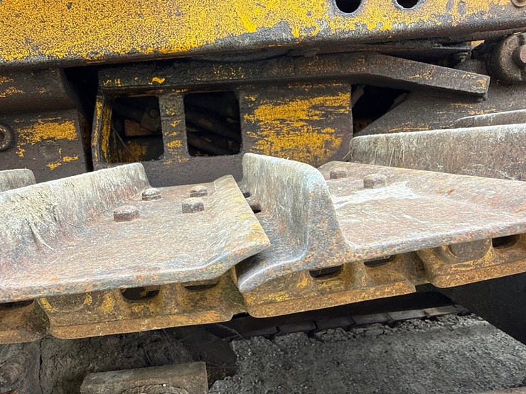 john-deere-450e-image-71