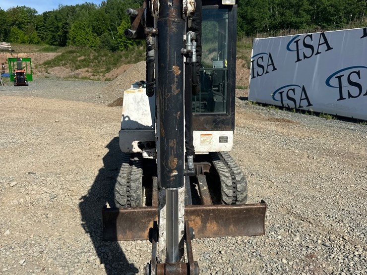 bobcat-231-image-8