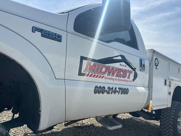 1999-ford-f250-image-24