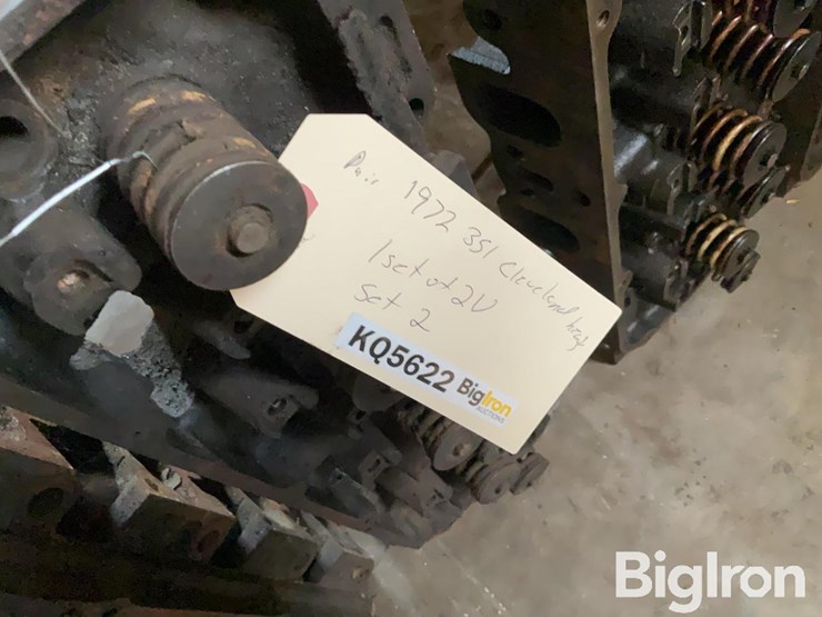 ford-(3-sets)-351-cleveland-2-barrel-heads-image-20