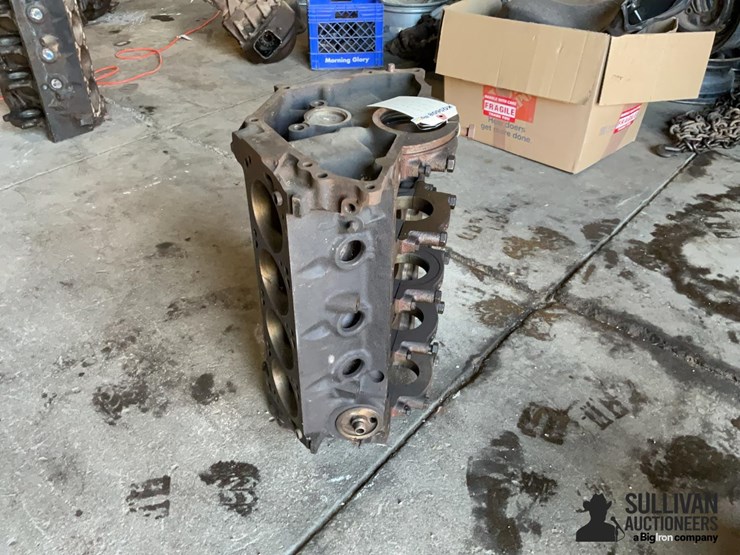 1972-ford-cleveland-cobra-jet-351-4-bolt-main-block-image-4