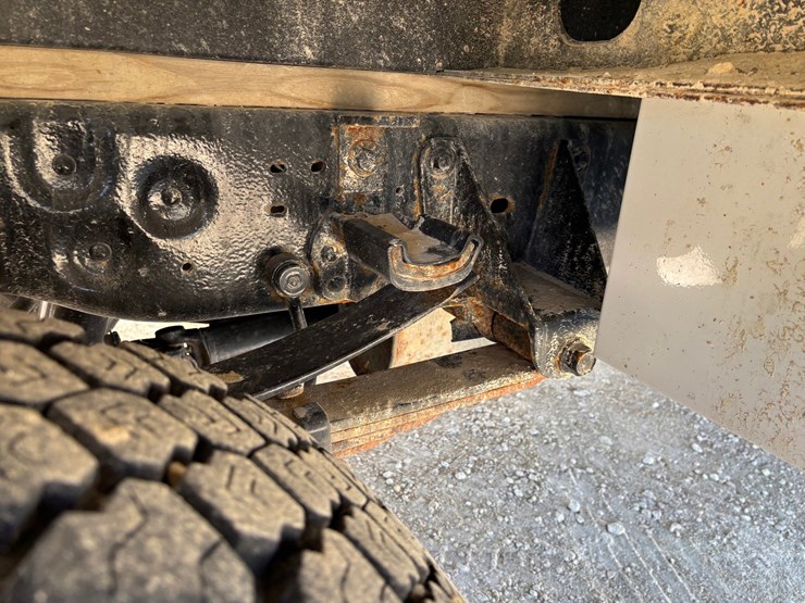 2004-ford-f450-image-77