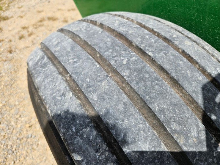 john-deere-3955-image-44