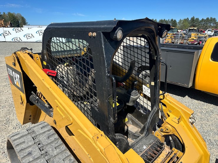 2019-caterpillar-279d-image-10