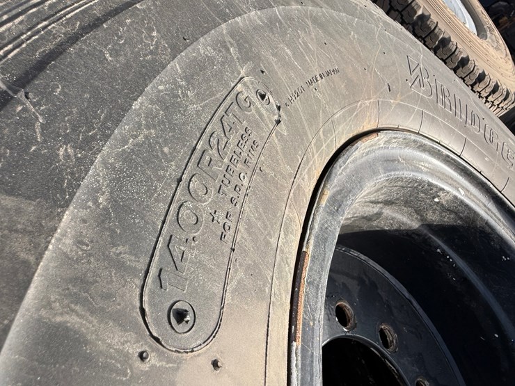#1330-•-bridgestone-tire-with-rims-image-9