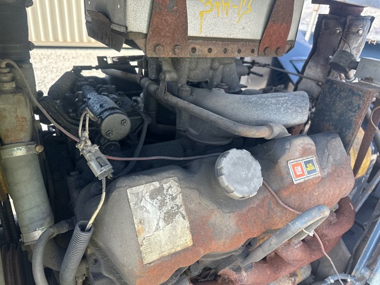 #5022-•-nlb-corp.-10150d-towable-air-compressor-image-14