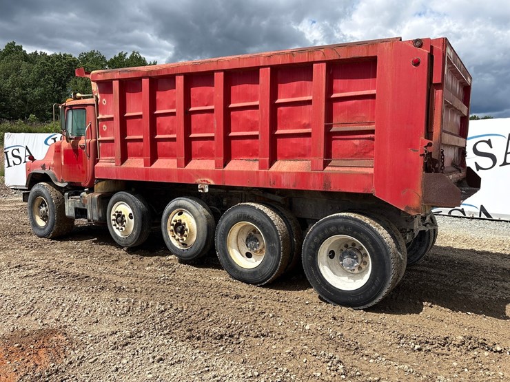 mack-dm688s-image-3