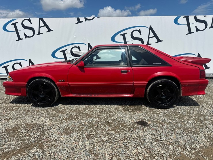 #60910-•-1990-ford-mustang-gt-image-2