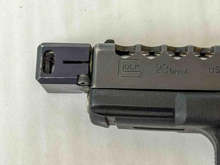 glock-pistol-image-2