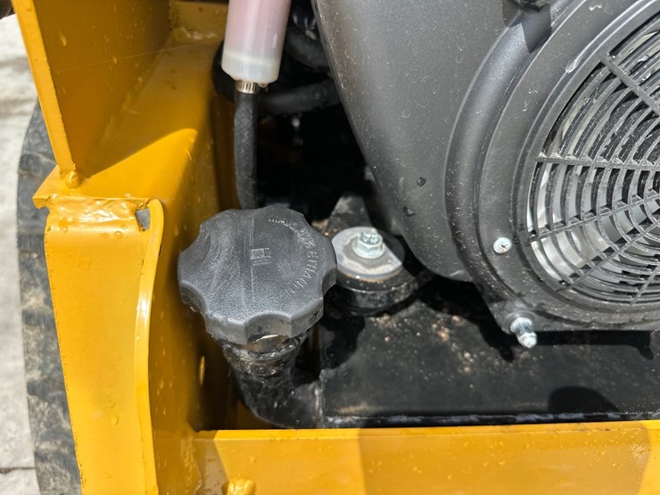 #5141-•-2025-agt-mx-crt23-mini-skid-steer-image-22