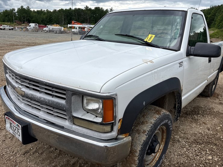 1999-chevrolet-2500-image-17