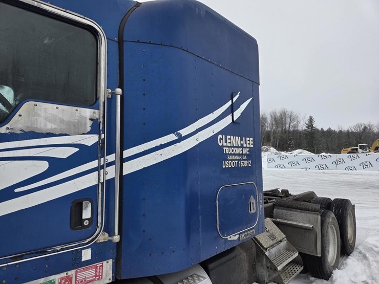 2007-kenworth-t800-image-18
