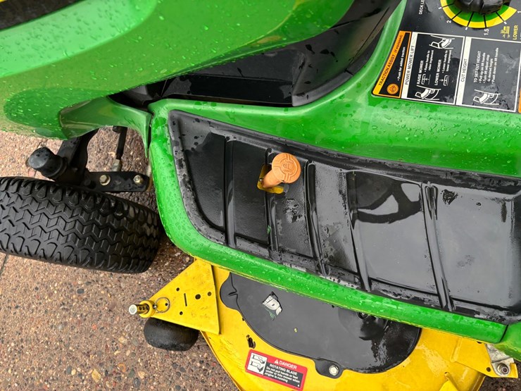 john-deere-x540-image-32