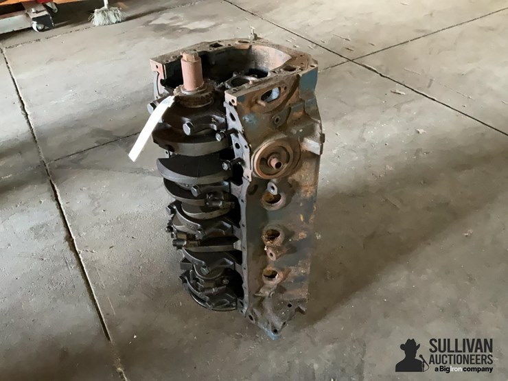 1972-ford-351-cleveland-2-bolt-main-standard-bore-short-block-image-1
