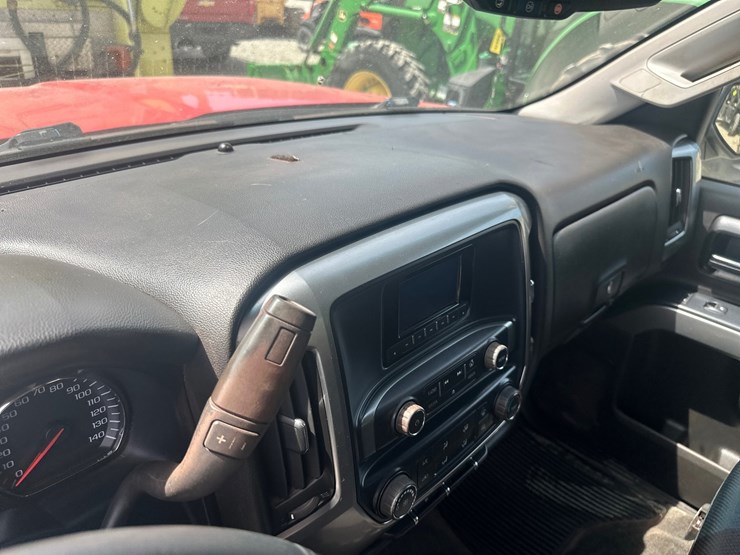 2014-chevrolet-silverado-1500-image-39