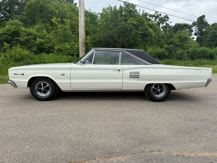 #2491-•-1966-dodge-hemi-cornet-500-coupe-image-2