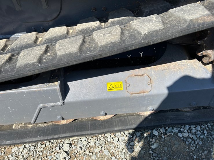 2019-takeuchi-tl10v2-image-58