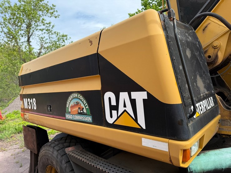 caterpillar-m318-image-42