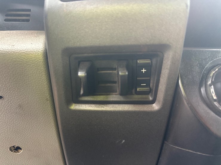 2019-ford-f550-image-39