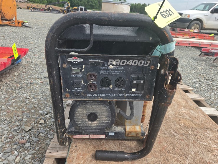 #6321-•-briggs-&-stratton-030342-pro-4000-portable-generator-image-5