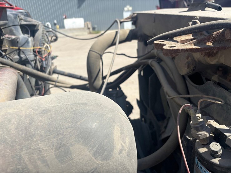 #2174-•-1984-mack-dm660-tandem-axle-dump-truck-image-28