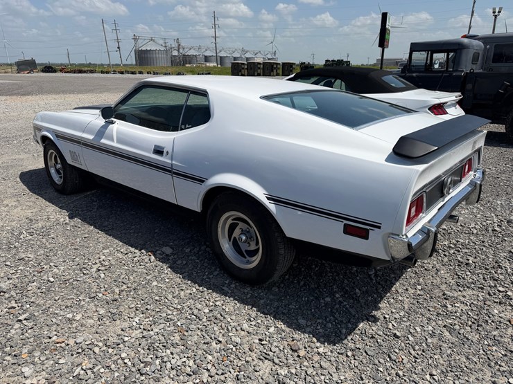 #50090-•-1971-ford-mustang-mach-1-coupe-1f02f159177-inv#50090-image-4