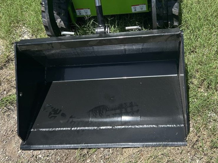 #49-•-mini-skid-steer-loader---ft36c---gas-image-12