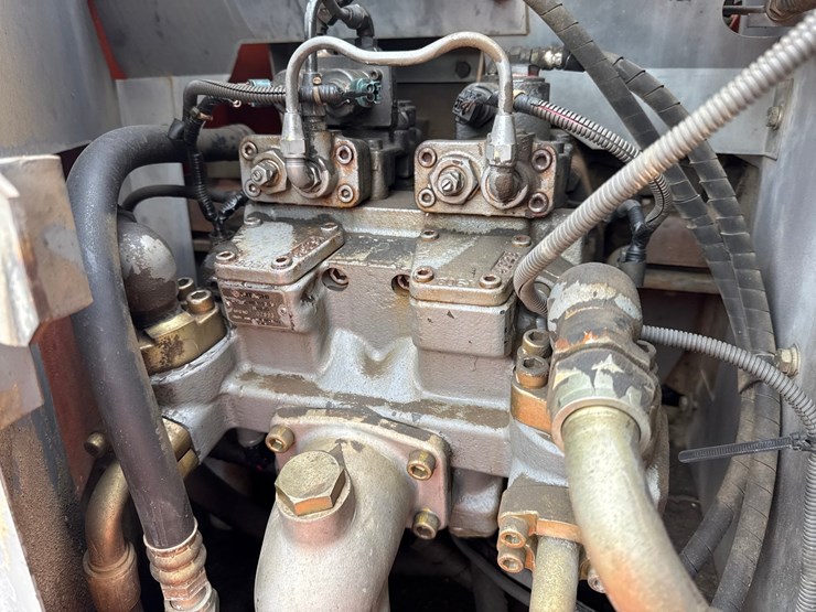 2006-hitachi-zx225-image-61
