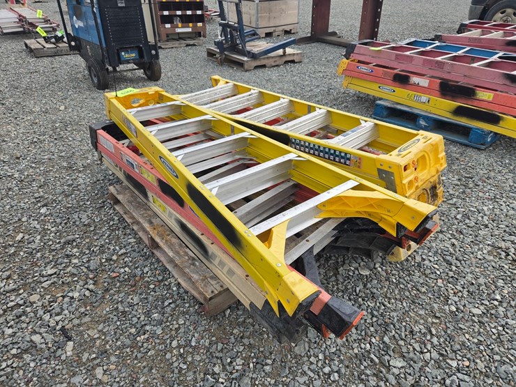 #6306-•-(6)-step-ladders-image-4